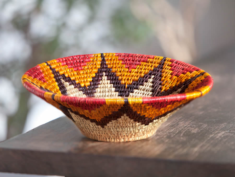 Swaziland women create classic handicrafts by fusing techniques - CGTN ...