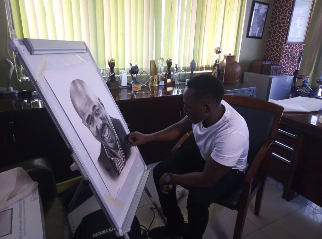 Kenyan artist gets viral shout out for pencil drawing of Steve Harvey CGTN Africa