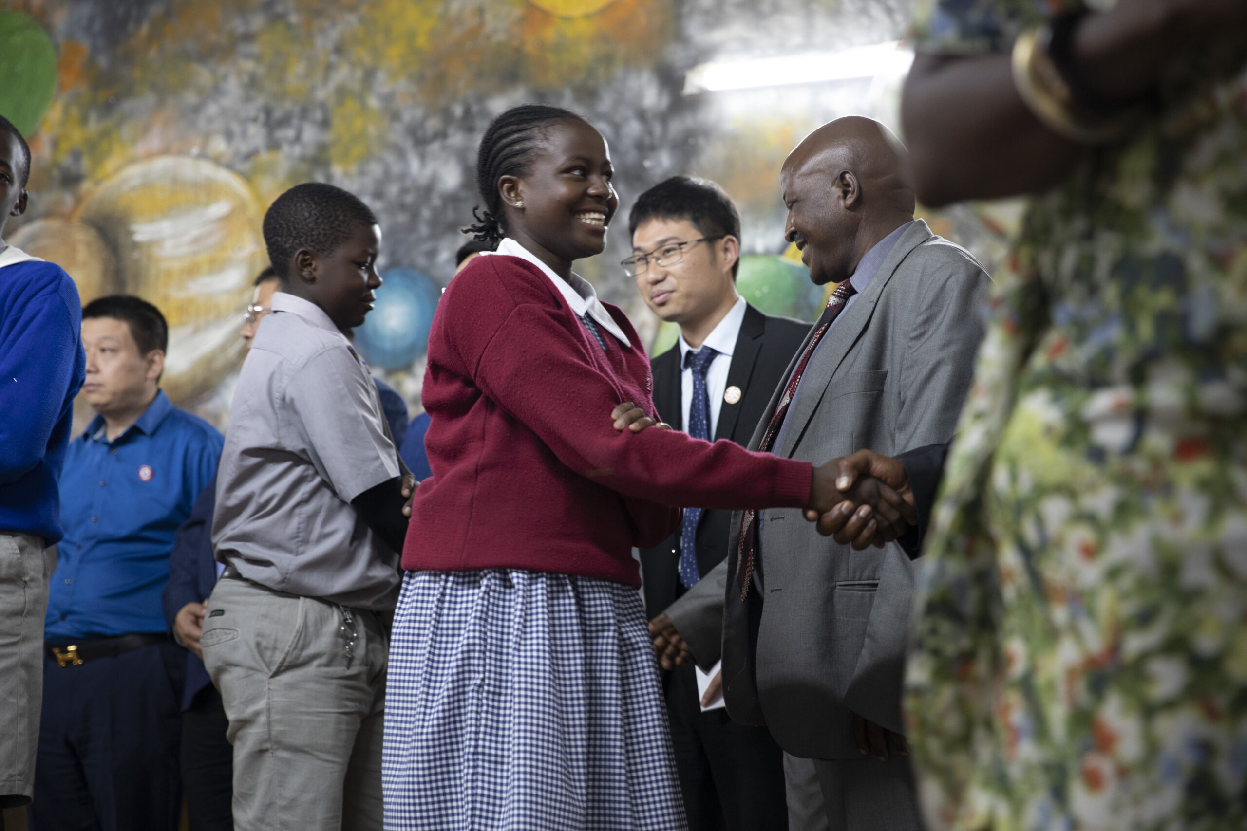 Chinese And Kenyan Leaders Celebrate School Donation Scholarship - CGTN ...