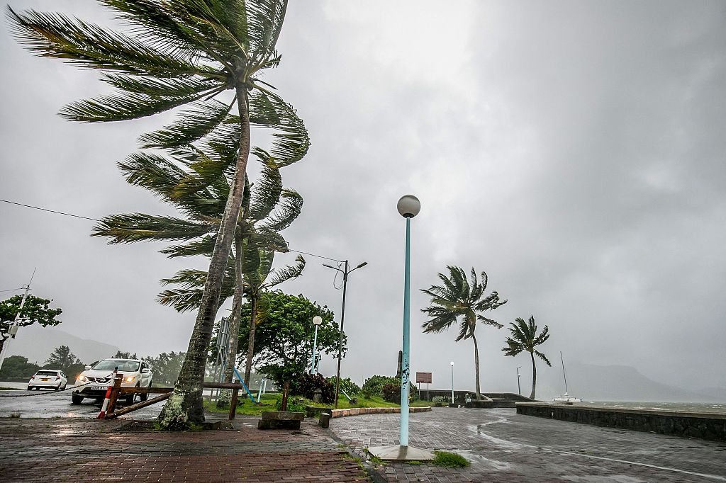 Mauritius lifts maximum cyclone alert CGTN Africa